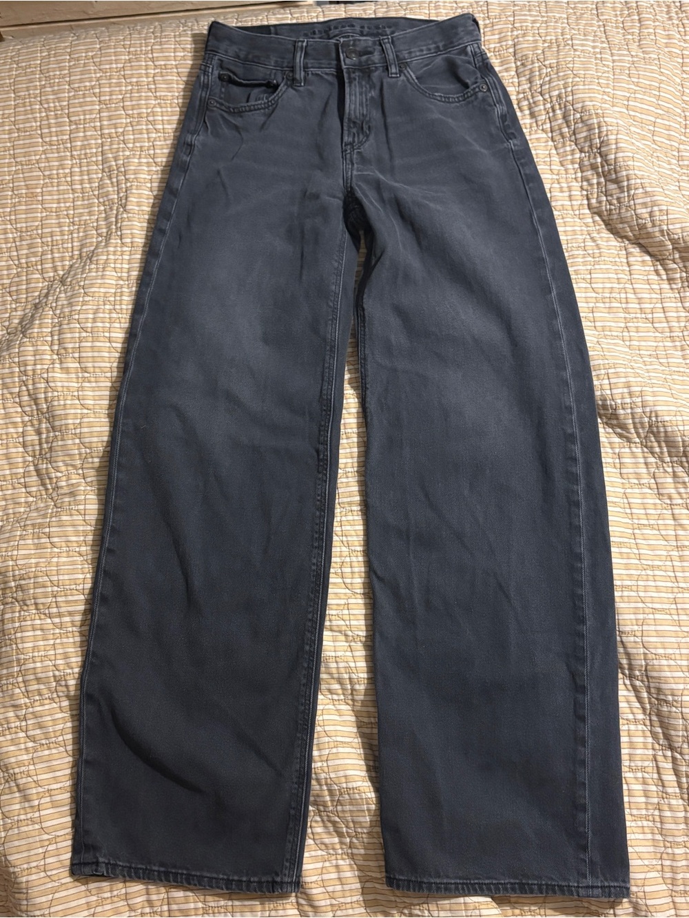 American Eagle Wide Leg Black Denim Jeans Size 000